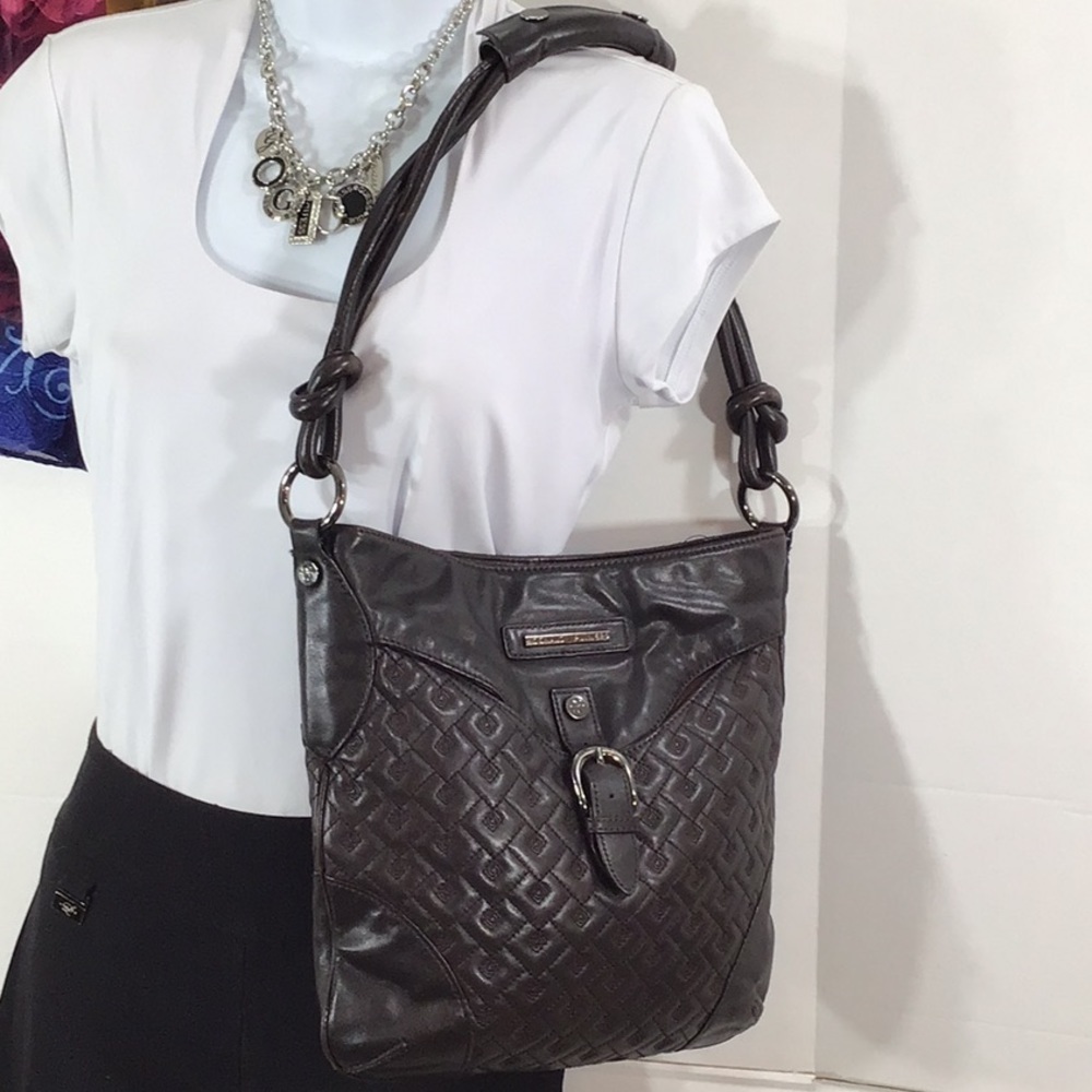 Donald Pliner black leather shoulder bag